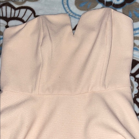 Romper - Picture 2 of 8